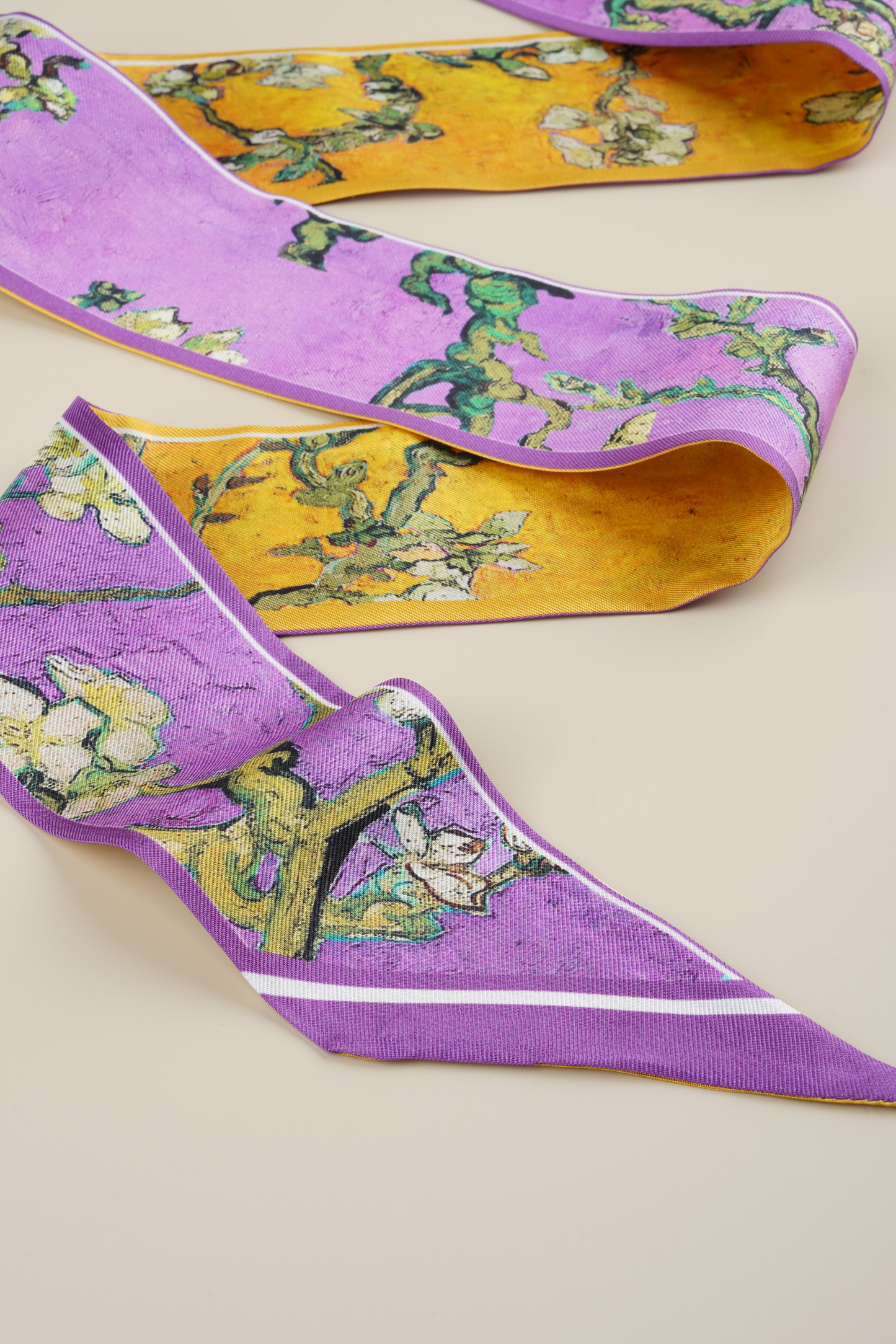 İpek Twilly-Vincent Van Gogh(Badem Ağacı MOR-HARDAL)