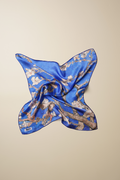 İpek Bandana Fular Art Collection-Vincent Van Gogh (Badem Ağacı Mavi)