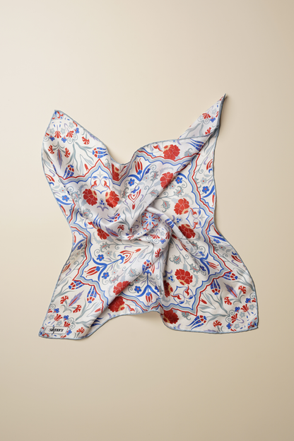 İpek Bandana Fular Art Collection-Hatai Çini (Lale ve Karanfil)
